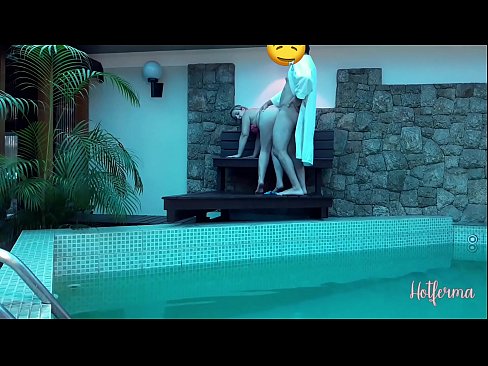 ❤️ Šéf pozve služebnou k bazénu, ale neodolala žhavému Domácí porno u cs.credit-assorti.ru